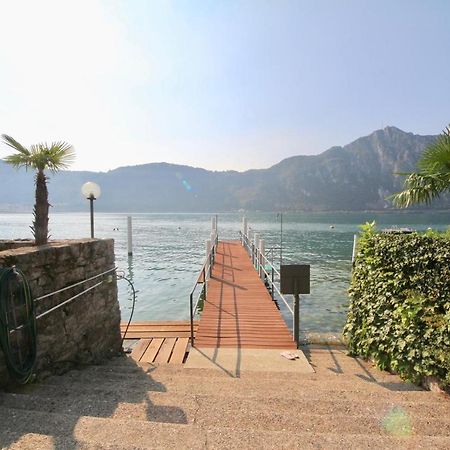 Luganersee, Pool, Strand, Parkplatz, Suite Bissone Exterior foto